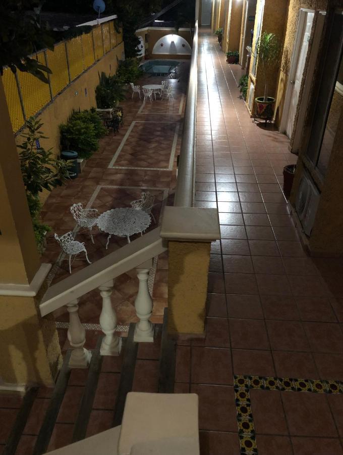 Hotel Suites Ejecutivas Ciudad Madero Exterior photo